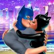 Play Catwoman Night Kissing Game Free